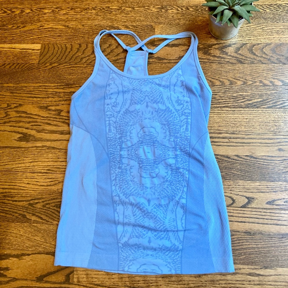 Baby Blue Razor Back Stretch Tank Top. Size: Small